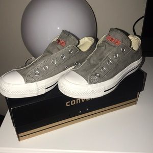 Slip on converse